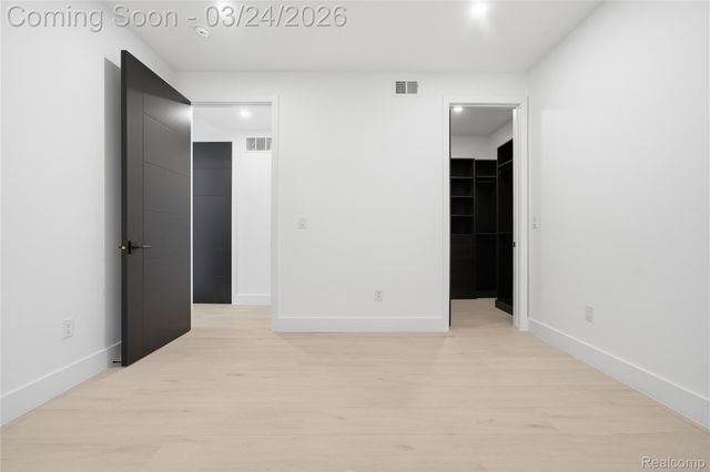 512 Wallace Street, Birmingham, MI 48009