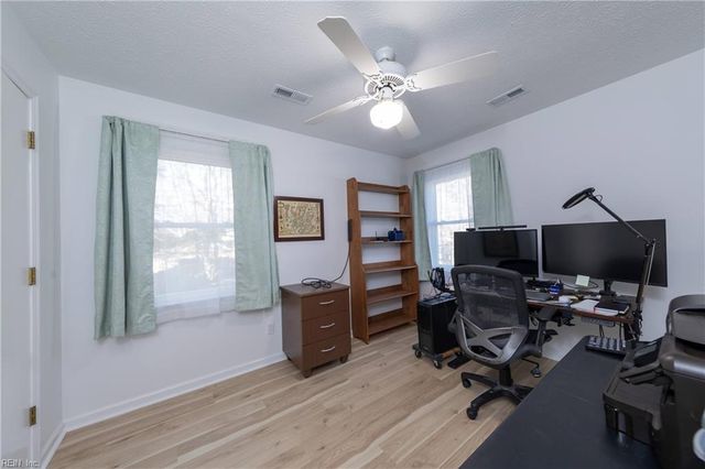 4605 Massena DR, Williamsburg, VA 23188