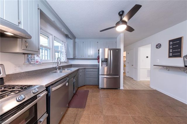 4605 Massena DR, Williamsburg, VA 23188