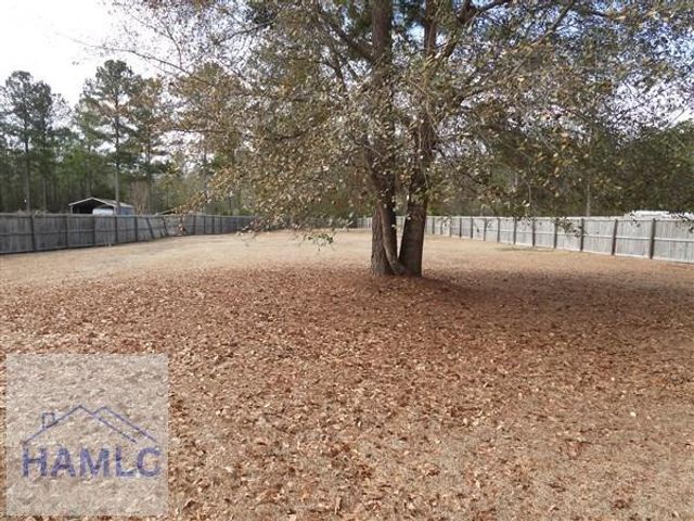 355 Briarcrest Drive NE, Ludowici, GA 31316