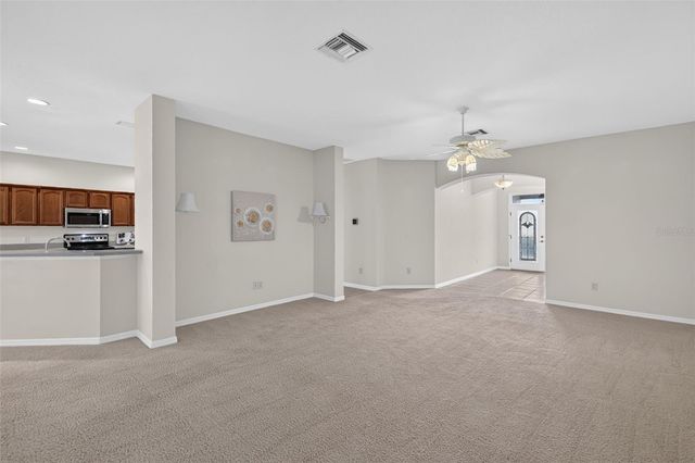 2693 IRIS WAY, The Villages, FL 32162