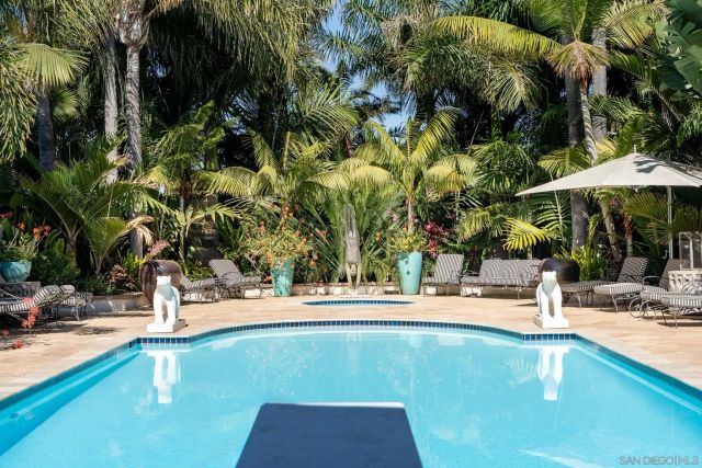 18245 Paseo Victoria, Rancho Santa Fe, CA 92067