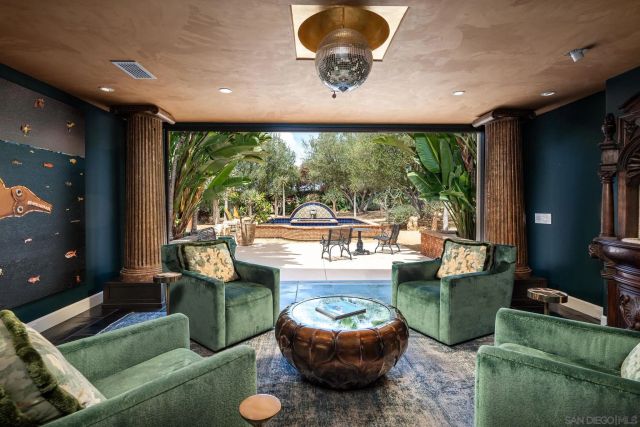 18245 Paseo Victoria, Rancho Santa Fe, CA 92067