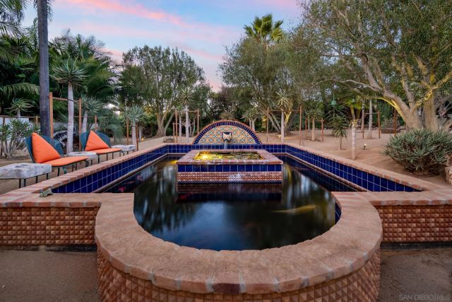 18245 Paseo Victoria, Rancho Santa Fe, CA 92067