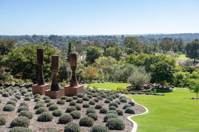 18245 Paseo Victoria, Rancho Santa Fe, CA 92067