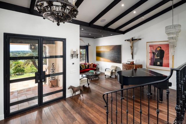18245 Paseo Victoria, Rancho Santa Fe, CA 92067