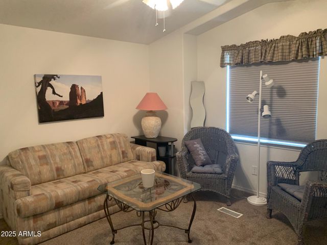 1231 W ROUNDUP Street, Apache Junction, AZ 85120