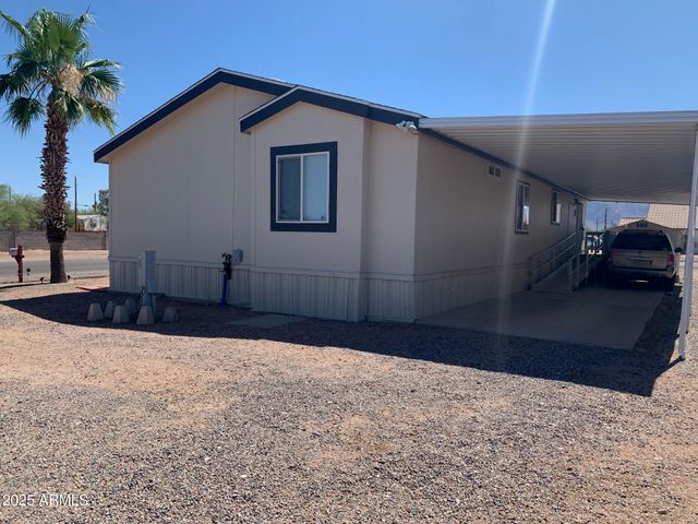 1231 W ROUNDUP Street, Apache Junction, AZ 85120