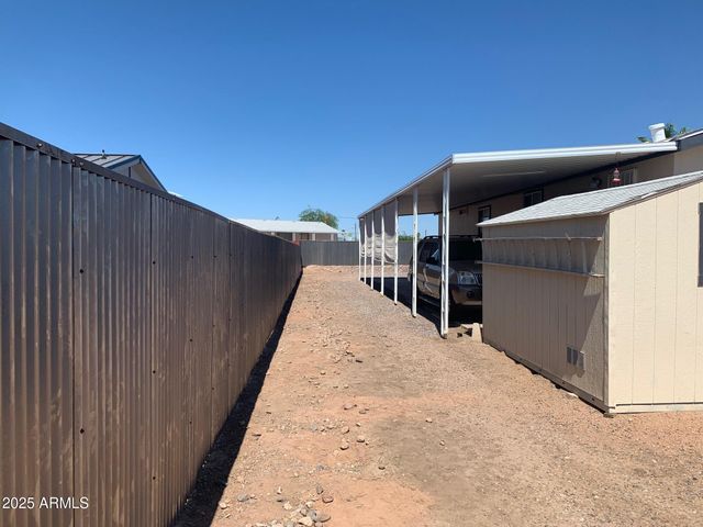 1231 W ROUNDUP Street, Apache Junction, AZ 85120