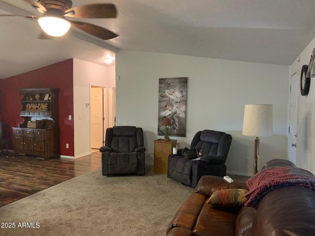 1231 W ROUNDUP Street, Apache Junction, AZ 85120