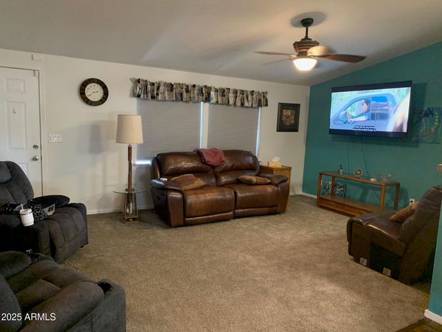 1231 W ROUNDUP Street, Apache Junction, AZ 85120