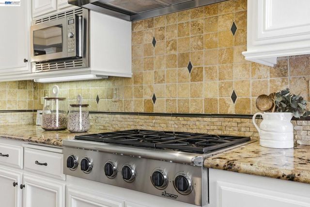 807 Tunbridge Rd, Danville, CA 94526