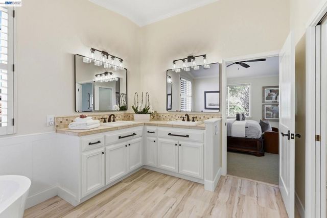807 Tunbridge Rd, Danville, CA 94526