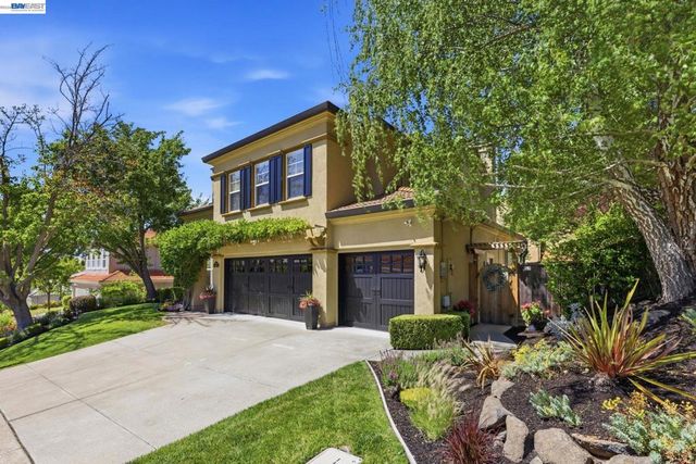 807 Tunbridge Rd, Danville, CA 94526