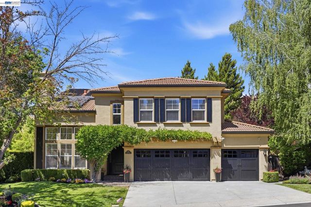 807 Tunbridge Rd, Danville, CA 94526