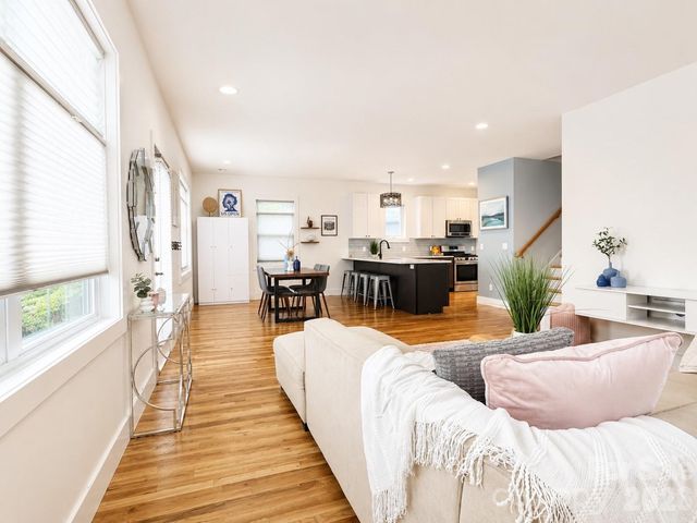 195 Wellington Street, Asheville, NC 28806