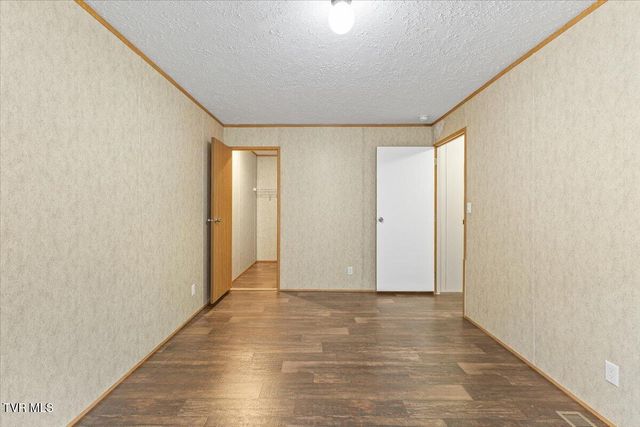 1103 Bluefield Avenue, Elizabethton, TN 37643