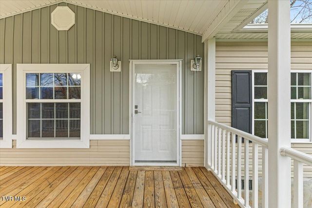 1103 Bluefield Avenue, Elizabethton, TN 37643