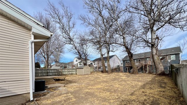 1322 Hunter Drive, Norwalk, IA 50211