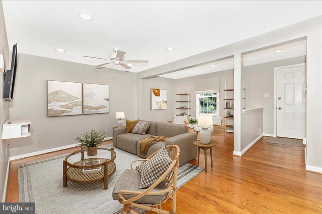 8204 RED WING CT, Frederick, MD 21701