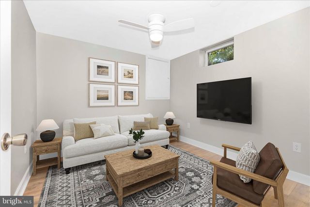 8204 RED WING CT, Frederick, MD 21701