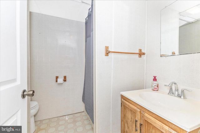 8204 RED WING CT, Frederick, MD 21701