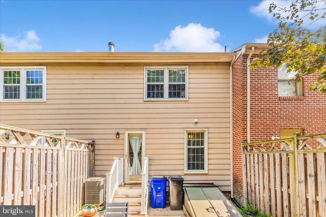 8204 RED WING CT, Frederick, MD 21701