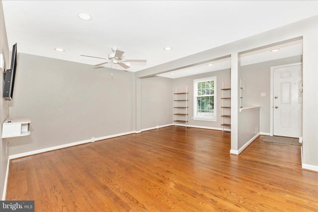 8204 RED WING CT, Frederick, MD 21701