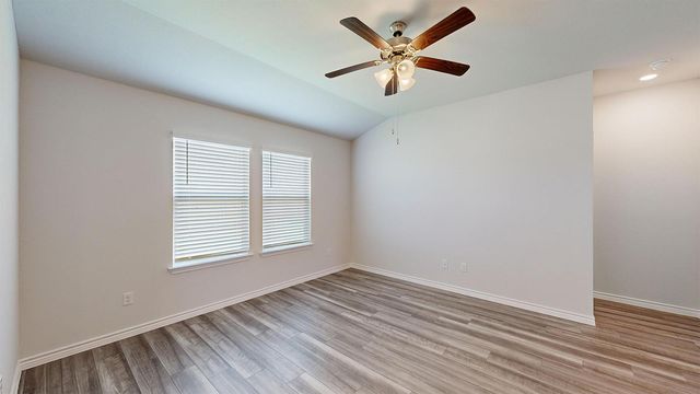 231 Water Well RD, Burnet, TX 78611