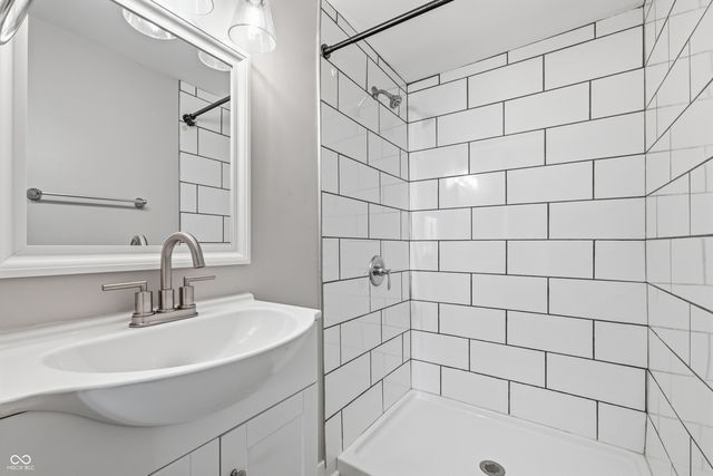 1118 Comer Avenue, Indianapolis, IN 46203