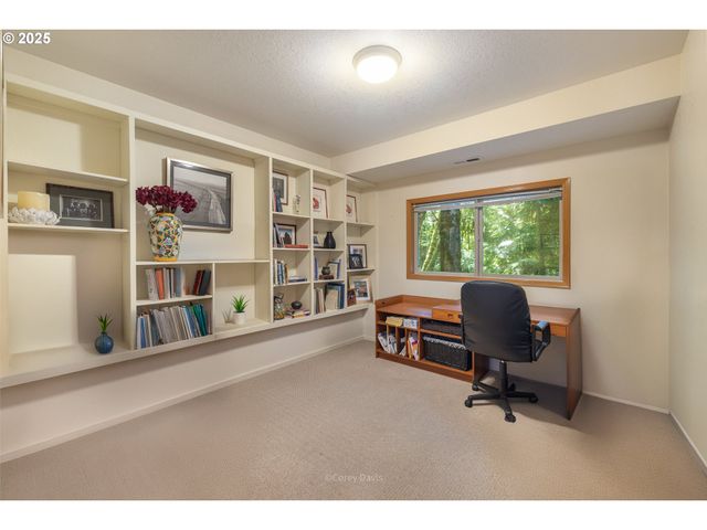 163 AMBER Ln, Cannon Beach, OR 97110