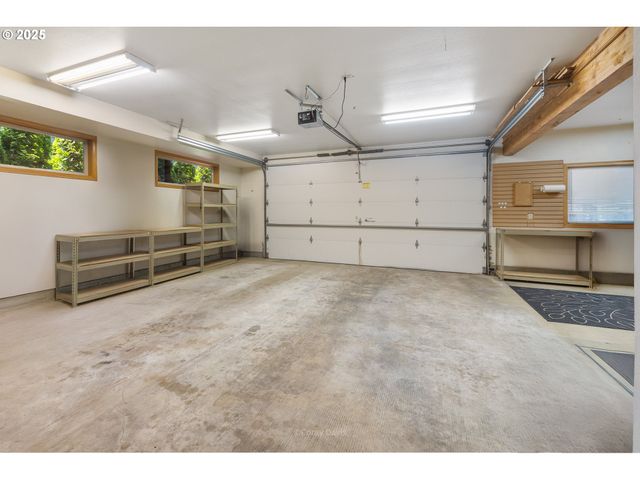 163 AMBER Ln, Cannon Beach, OR 97110