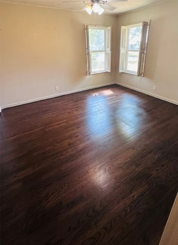 902 Crestview Drive, Sherman, TX 75092