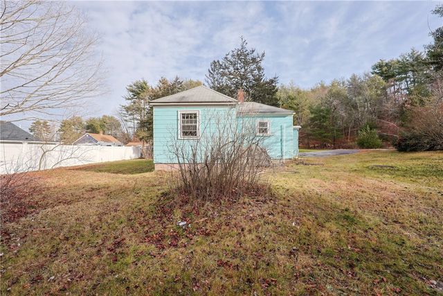 5 Lees Lane, Glocester, RI 02814