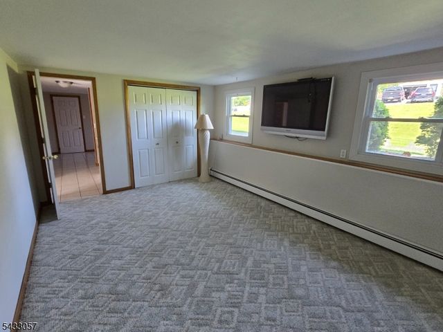 21 High Point Ci, Franklin Boro, NJ 07416