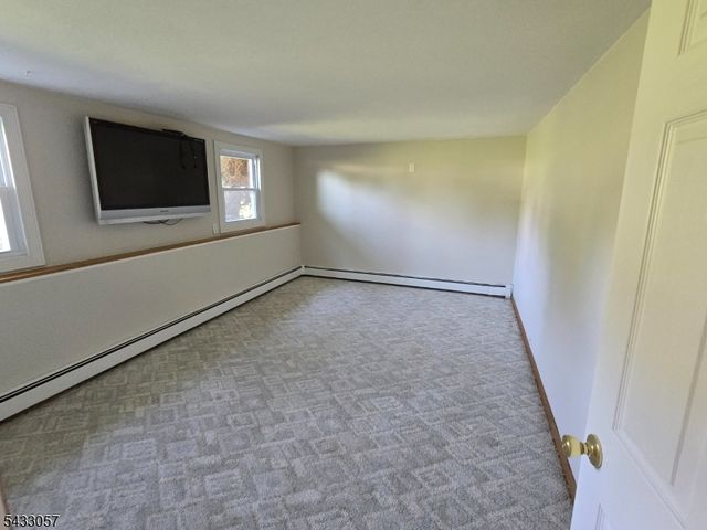21 High Point Ci, Franklin Boro, NJ 07416