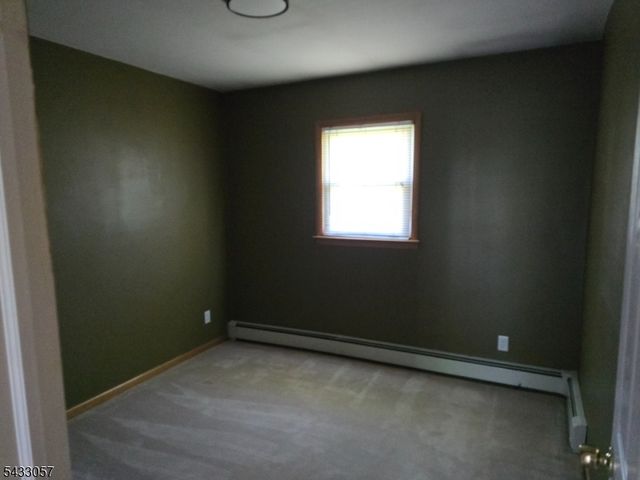 21 High Point Ci, Franklin Boro, NJ 07416
