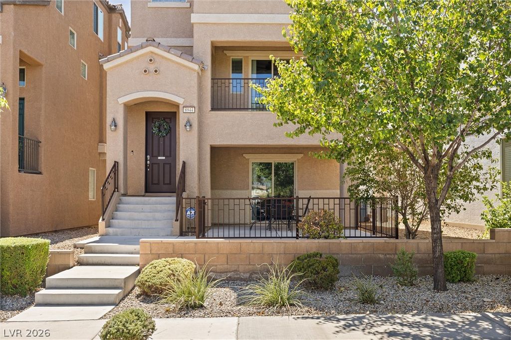 8944 Red Tapestry Court, Las Vegas, NV 89149 — photo 2