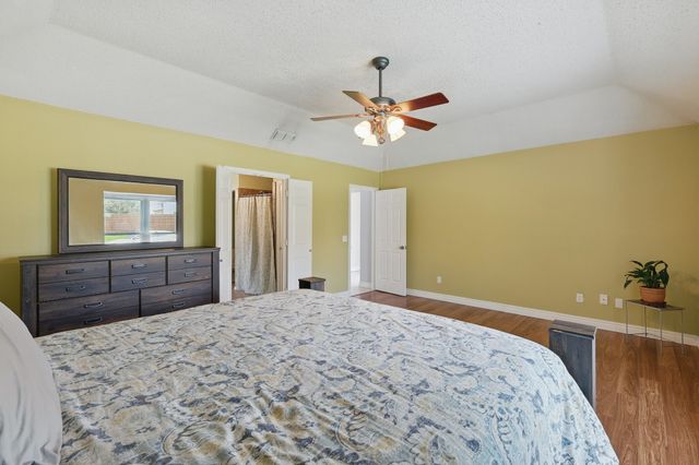 1338 Saddleback Lane, Lewisville, TX 75067