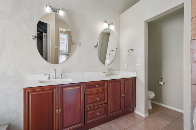 1338 Saddleback Lane, Lewisville, TX 75067