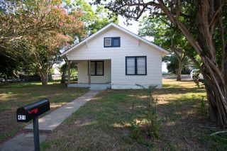421 Fisher, Bellville, TX 77418