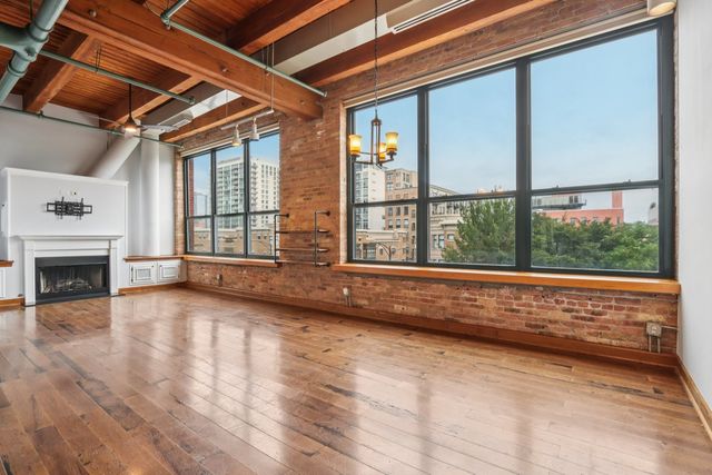 1727 S Indiana Avenue 302, Chicago, IL 60616