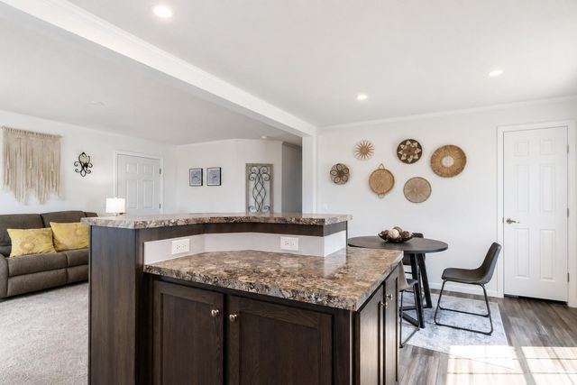 2095 Lancelot Lane, Mankato, MN 56003
