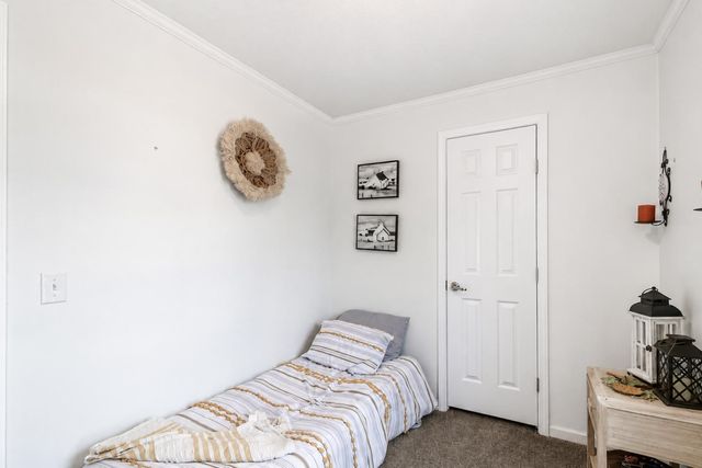 2095 Lancelot Lane, Mankato, MN 56003