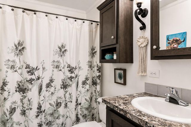2095 Lancelot Lane, Mankato, MN 56003