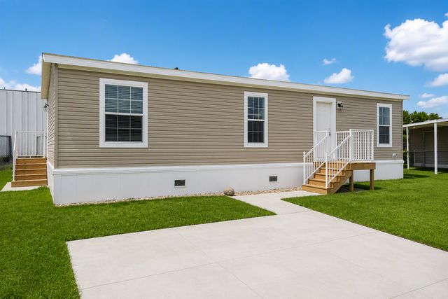 2095 Lancelot Lane, Mankato, MN 56003