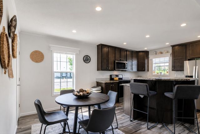 2095 Lancelot Lane, Mankato, MN 56003