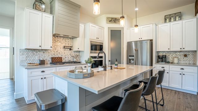 1100 County Road 337, Glen Rose, TX 76043