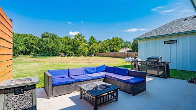 1100 County Road 337, Glen Rose, TX 76043