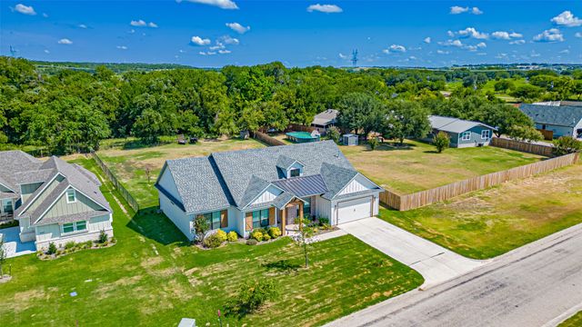 1100 County Road 337, Glen Rose, TX 76043